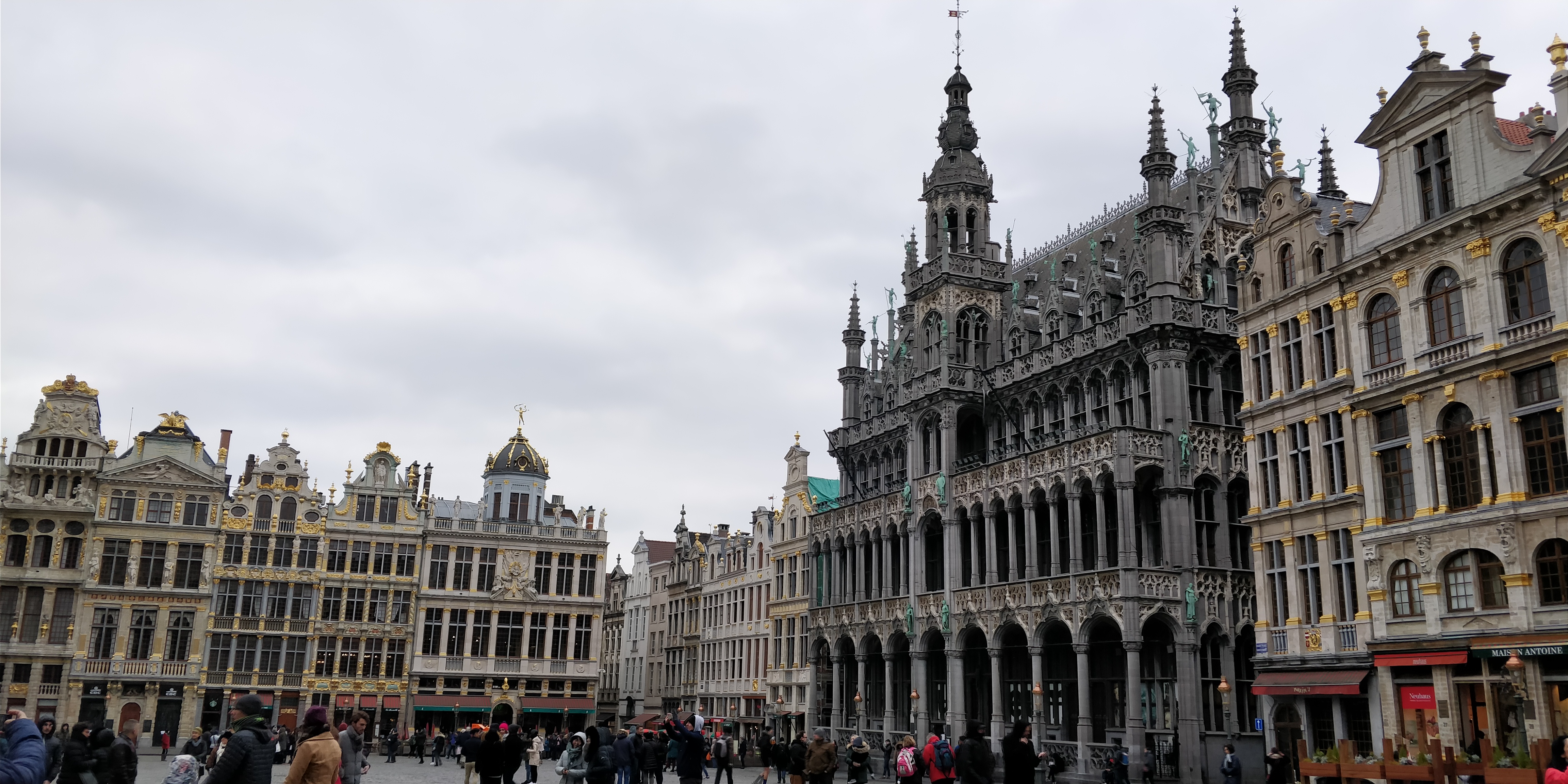 The Town Hall image from Brussels